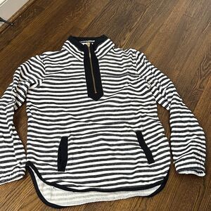Duffield Lane Black & White Stripe Quarter Zip - Size Small